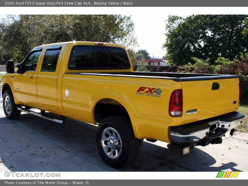 Blazing Yellow / Black 2005 Ford F350 Super Duty FX4 Crew Cab 4x4