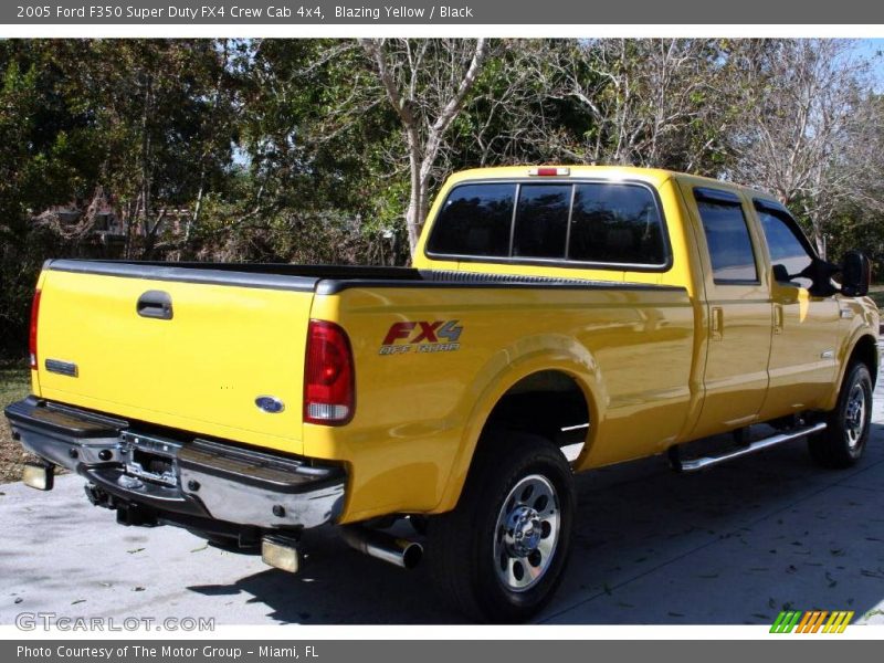 Blazing Yellow / Black 2005 Ford F350 Super Duty FX4 Crew Cab 4x4