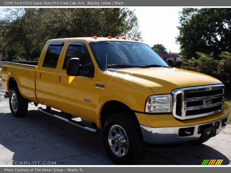 Blazing Yellow / Black 2005 Ford F350 Super Duty FX4 Crew Cab 4x4
