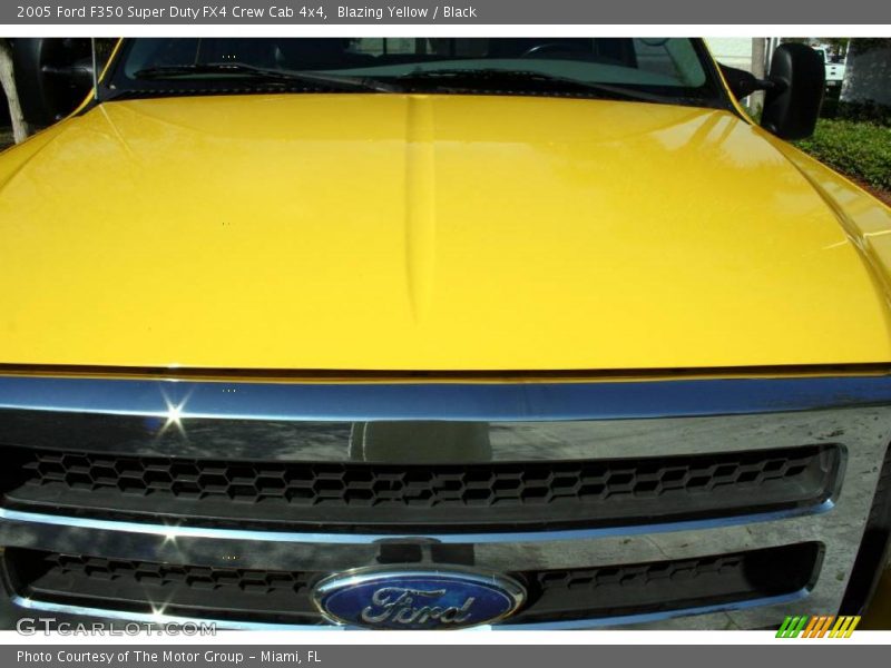 Blazing Yellow / Black 2005 Ford F350 Super Duty FX4 Crew Cab 4x4