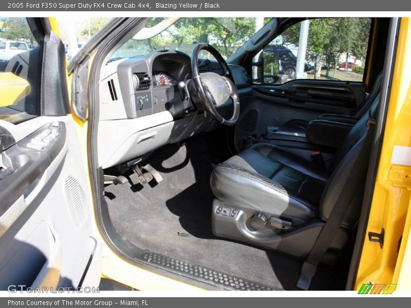 Blazing Yellow / Black 2005 Ford F350 Super Duty FX4 Crew Cab 4x4