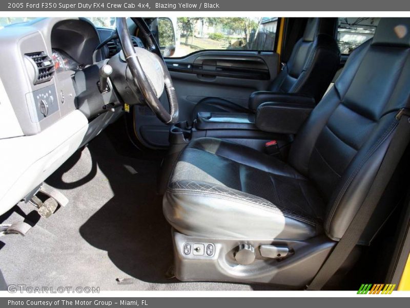 Blazing Yellow / Black 2005 Ford F350 Super Duty FX4 Crew Cab 4x4