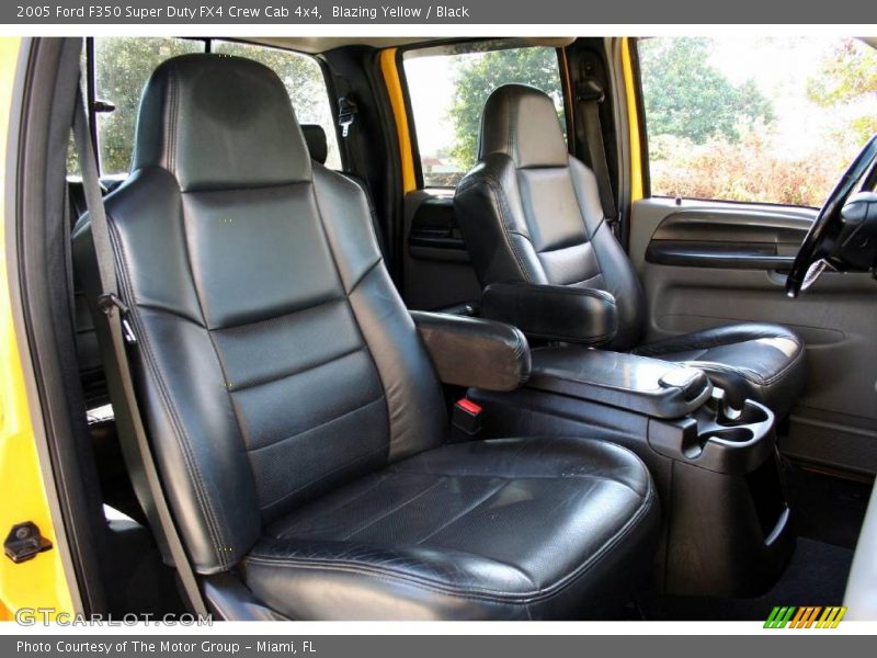 Blazing Yellow / Black 2005 Ford F350 Super Duty FX4 Crew Cab 4x4