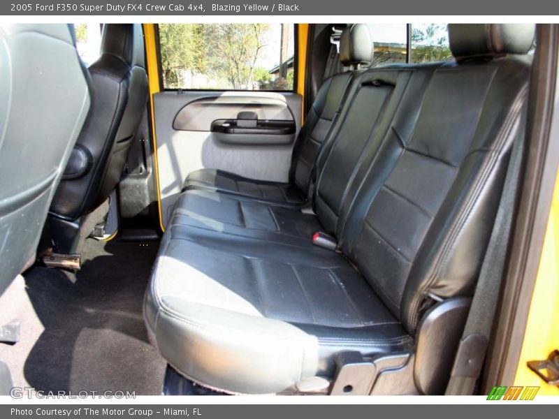 Blazing Yellow / Black 2005 Ford F350 Super Duty FX4 Crew Cab 4x4