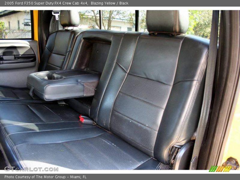 Blazing Yellow / Black 2005 Ford F350 Super Duty FX4 Crew Cab 4x4