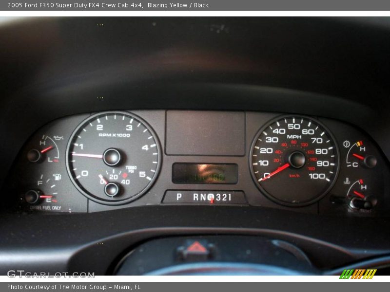Blazing Yellow / Black 2005 Ford F350 Super Duty FX4 Crew Cab 4x4