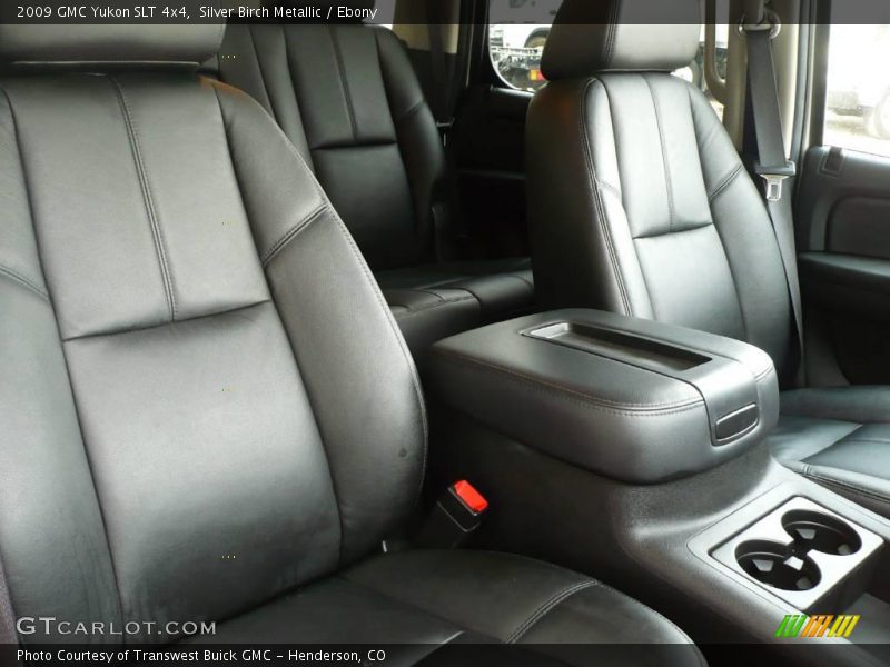 Silver Birch Metallic / Ebony 2009 GMC Yukon SLT 4x4