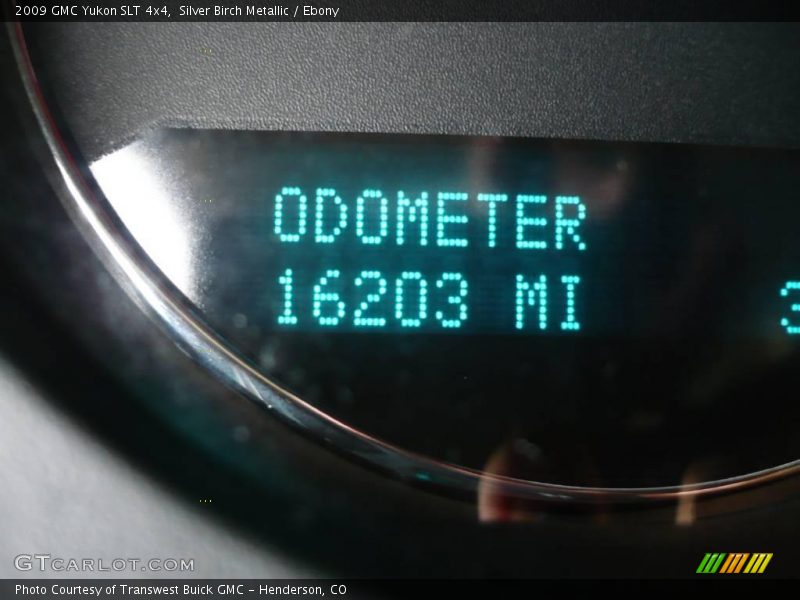 Silver Birch Metallic / Ebony 2009 GMC Yukon SLT 4x4