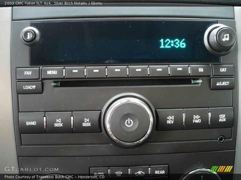 Silver Birch Metallic / Ebony 2009 GMC Yukon SLT 4x4