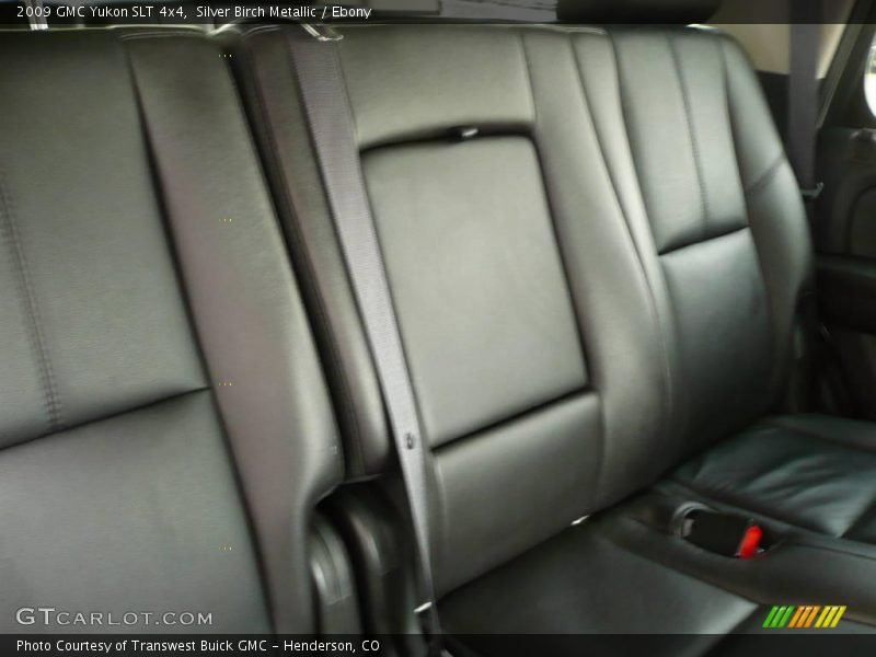 Silver Birch Metallic / Ebony 2009 GMC Yukon SLT 4x4