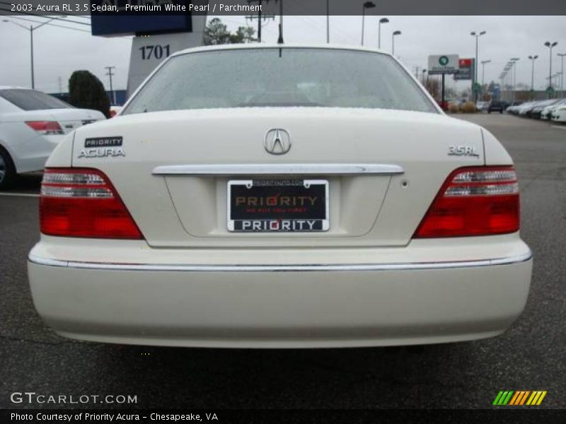 Premium White Pearl / Parchment 2003 Acura RL 3.5 Sedan