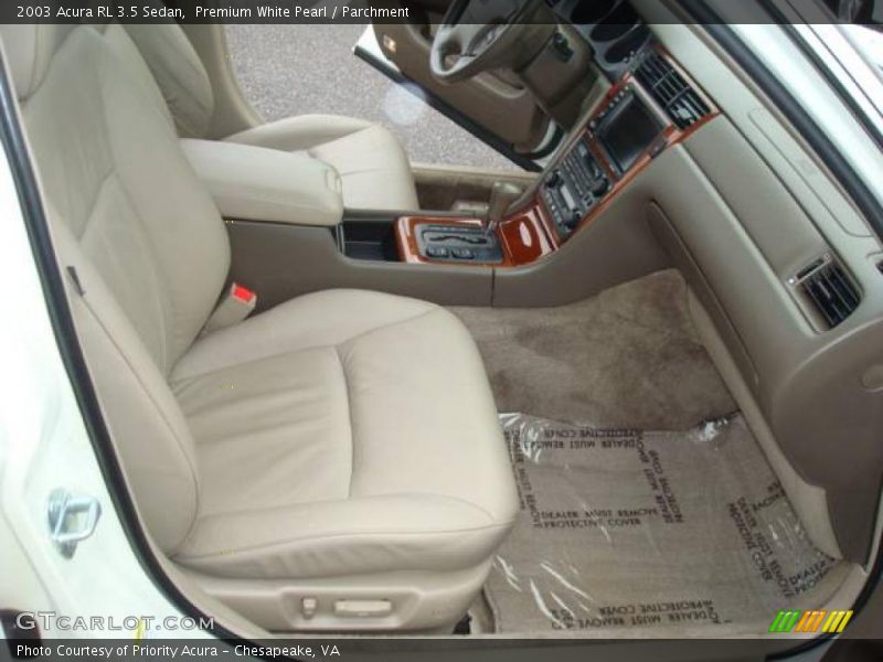 Premium White Pearl / Parchment 2003 Acura RL 3.5 Sedan