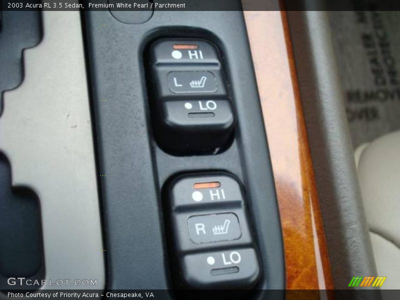 Premium White Pearl / Parchment 2003 Acura RL 3.5 Sedan
