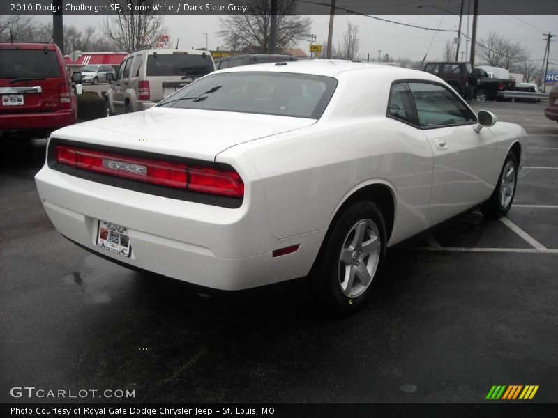 Stone White / Dark Slate Gray 2010 Dodge Challenger SE