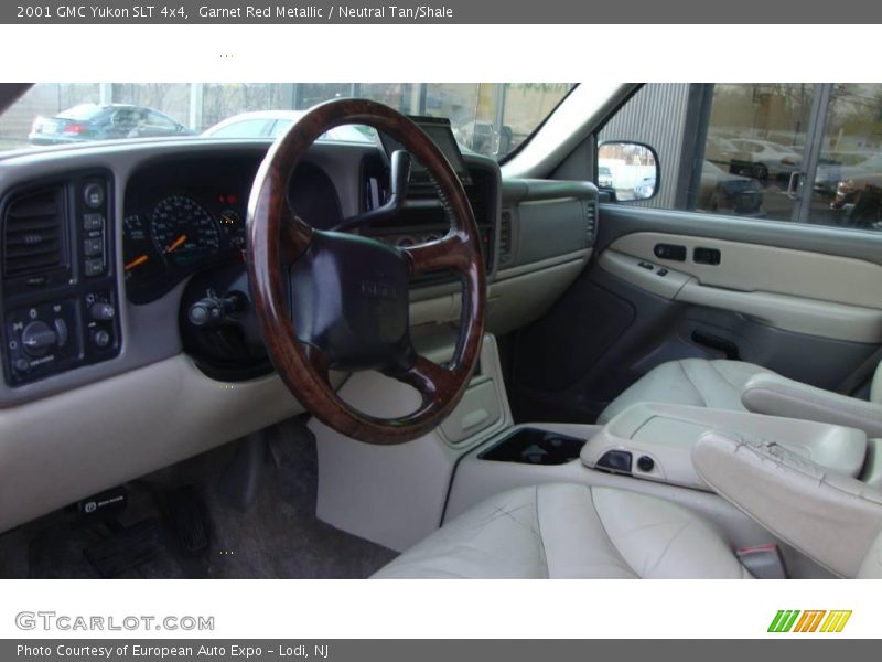 Garnet Red Metallic / Neutral Tan/Shale 2001 GMC Yukon SLT 4x4
