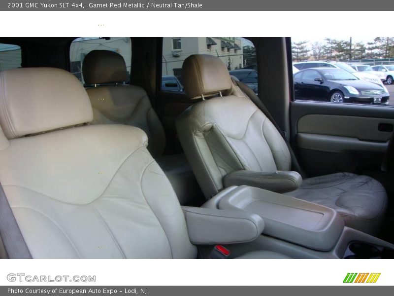 Garnet Red Metallic / Neutral Tan/Shale 2001 GMC Yukon SLT 4x4