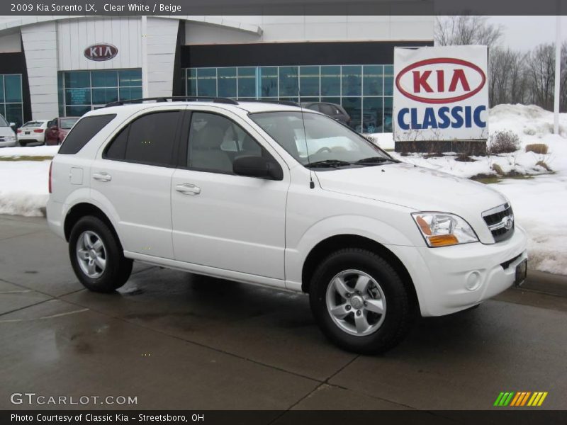 Clear White / Beige 2009 Kia Sorento LX