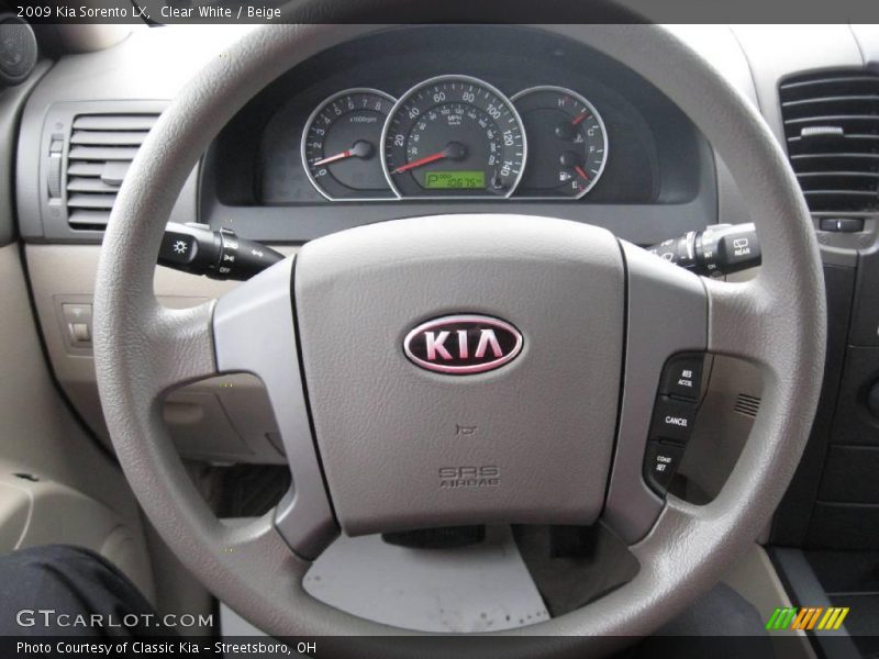 Clear White / Beige 2009 Kia Sorento LX