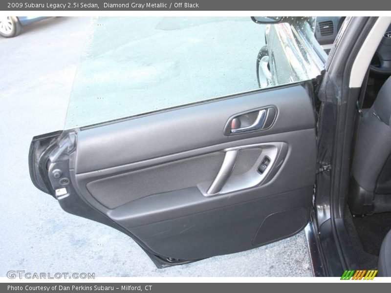 Diamond Gray Metallic / Off Black 2009 Subaru Legacy 2.5i Sedan