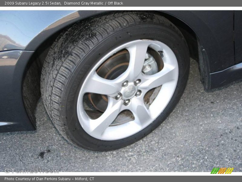 Diamond Gray Metallic / Off Black 2009 Subaru Legacy 2.5i Sedan