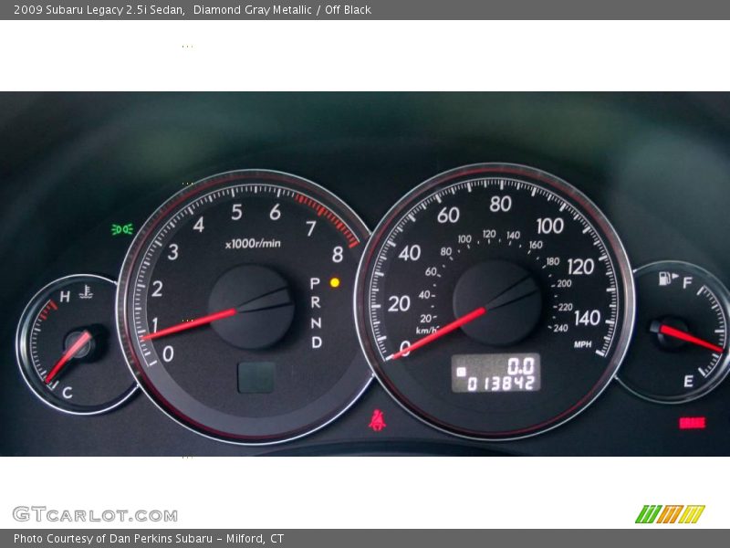 Diamond Gray Metallic / Off Black 2009 Subaru Legacy 2.5i Sedan