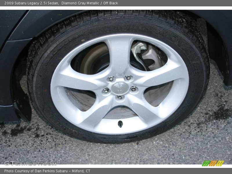 Diamond Gray Metallic / Off Black 2009 Subaru Legacy 2.5i Sedan
