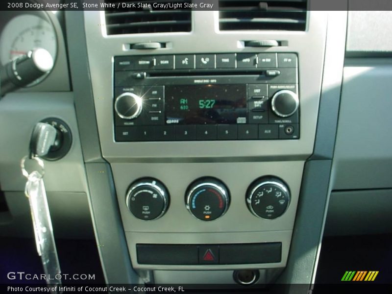 Stone White / Dark Slate Gray/Light Slate Gray 2008 Dodge Avenger SE