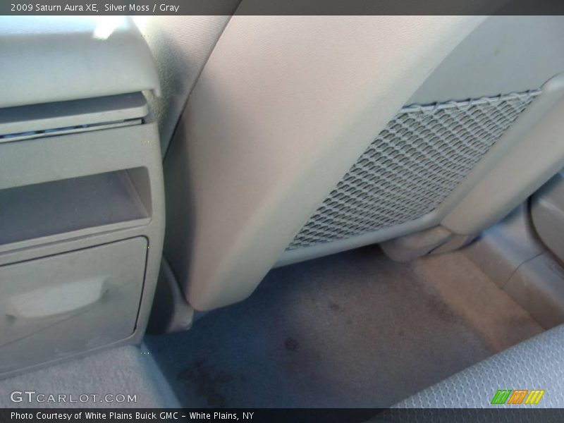 Silver Moss / Gray 2009 Saturn Aura XE