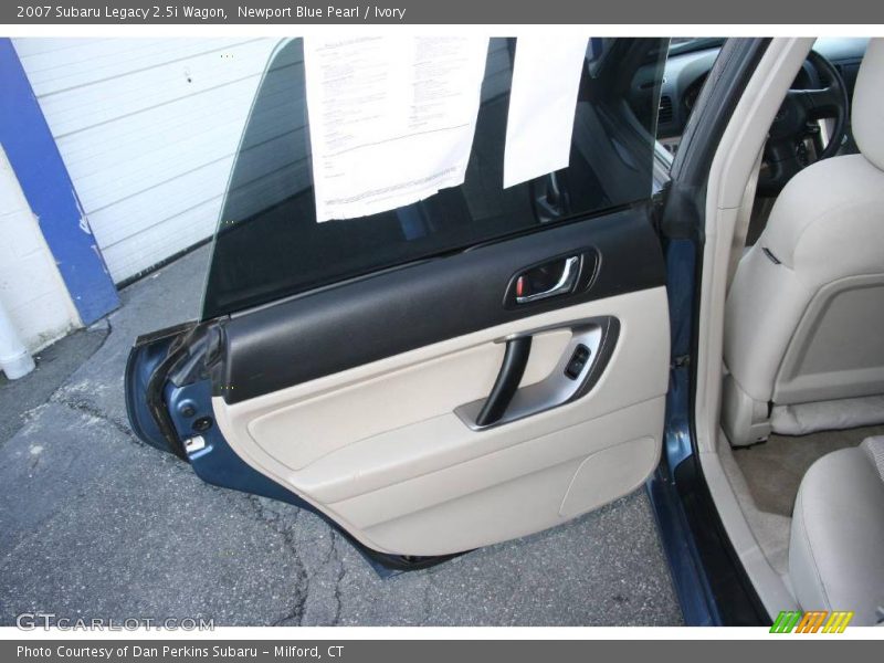 Newport Blue Pearl / Ivory 2007 Subaru Legacy 2.5i Wagon