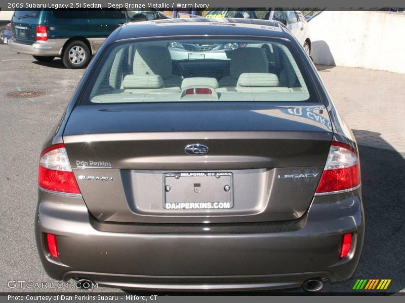 Deep Bronze Metallic / Warm Ivory 2009 Subaru Legacy 2.5i Sedan