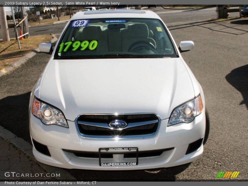 Satin White Pearl / Warm Ivory 2009 Subaru Legacy 2.5i Sedan