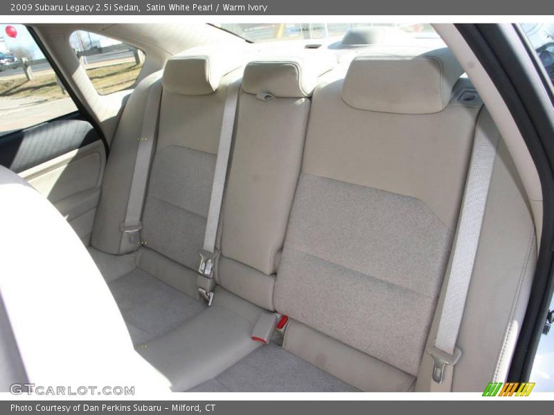 Satin White Pearl / Warm Ivory 2009 Subaru Legacy 2.5i Sedan