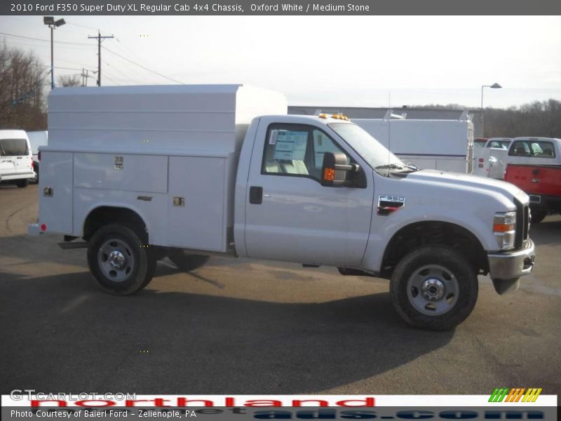 Oxford White / Medium Stone 2010 Ford F350 Super Duty XL Regular Cab 4x4 Chassis