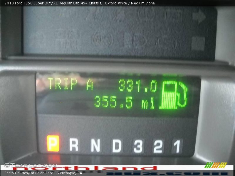 Oxford White / Medium Stone 2010 Ford F350 Super Duty XL Regular Cab 4x4 Chassis