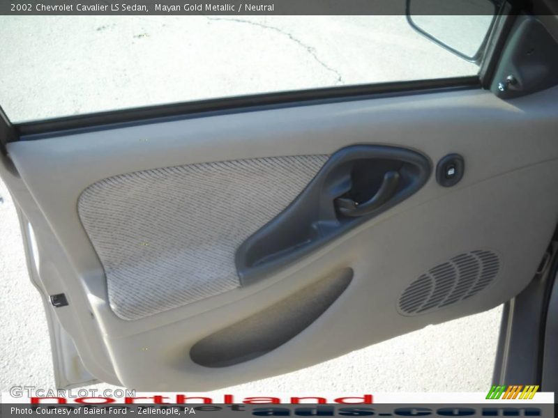 Mayan Gold Metallic / Neutral 2002 Chevrolet Cavalier LS Sedan