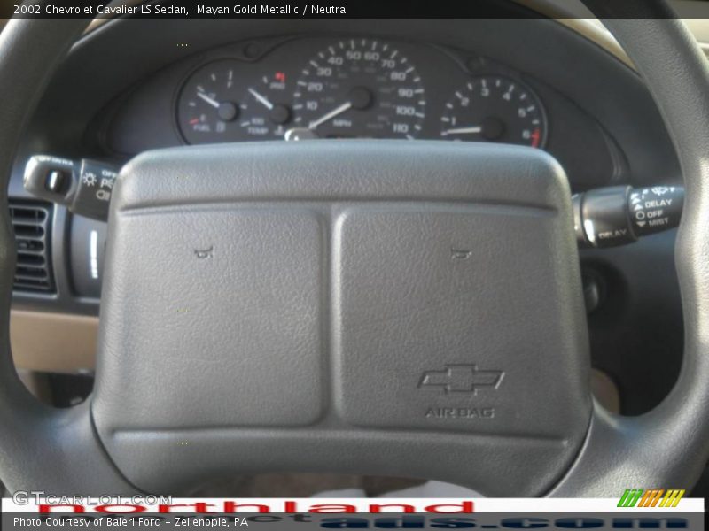 Mayan Gold Metallic / Neutral 2002 Chevrolet Cavalier LS Sedan