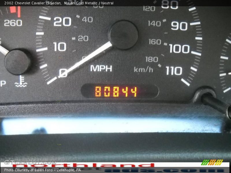 Mayan Gold Metallic / Neutral 2002 Chevrolet Cavalier LS Sedan