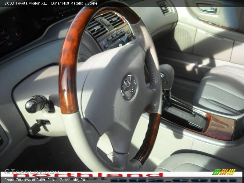 Lunar Mist Metallic / Stone 2003 Toyota Avalon XLS