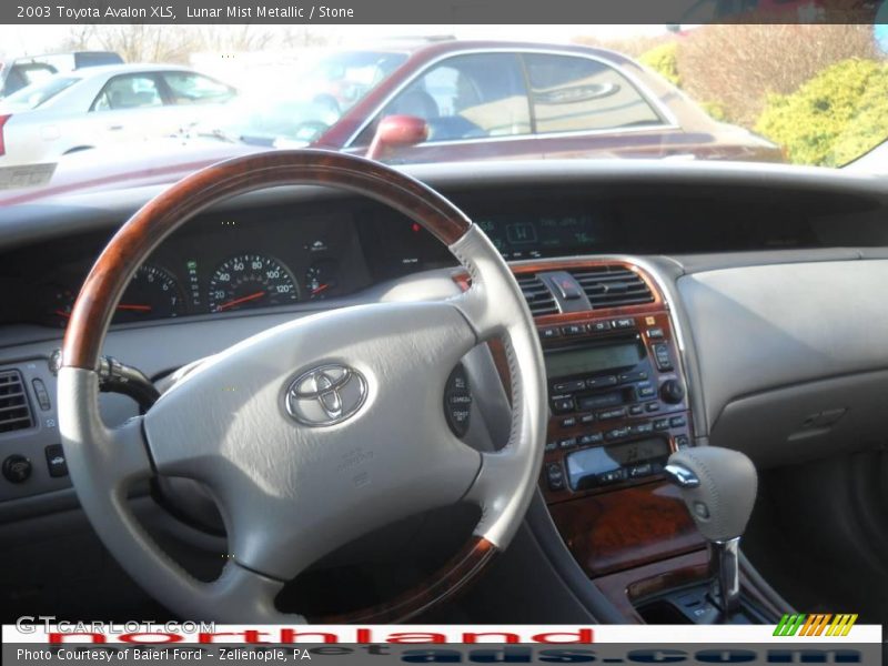 Lunar Mist Metallic / Stone 2003 Toyota Avalon XLS