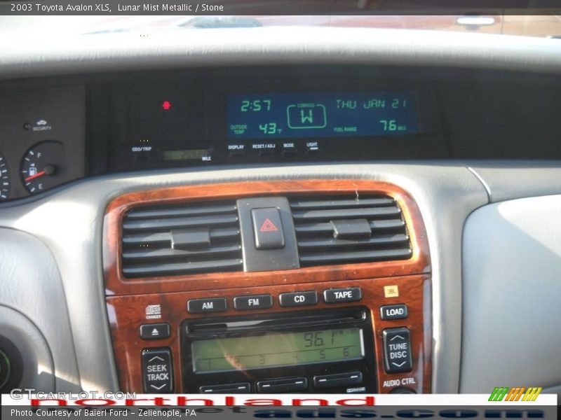 Lunar Mist Metallic / Stone 2003 Toyota Avalon XLS