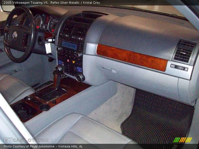 Reflex Silver Metallic / Kristal Grey 2005 Volkswagen Touareg V6
