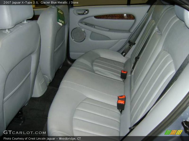 Glacier Blue Metallic / Stone 2007 Jaguar X-Type 3.0