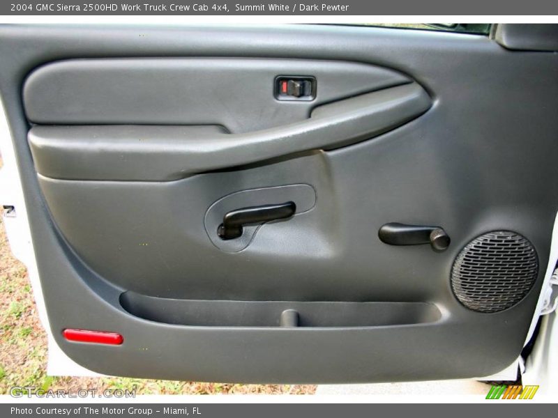 Summit White / Dark Pewter 2004 GMC Sierra 2500HD Work Truck Crew Cab 4x4