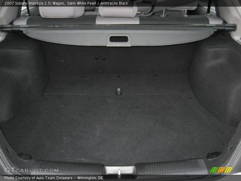 Satin White Pearl / Anthracite Black 2007 Subaru Impreza 2.5i Wagon