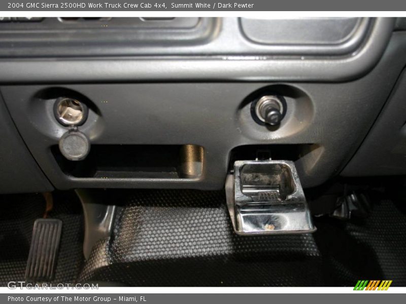 Summit White / Dark Pewter 2004 GMC Sierra 2500HD Work Truck Crew Cab 4x4