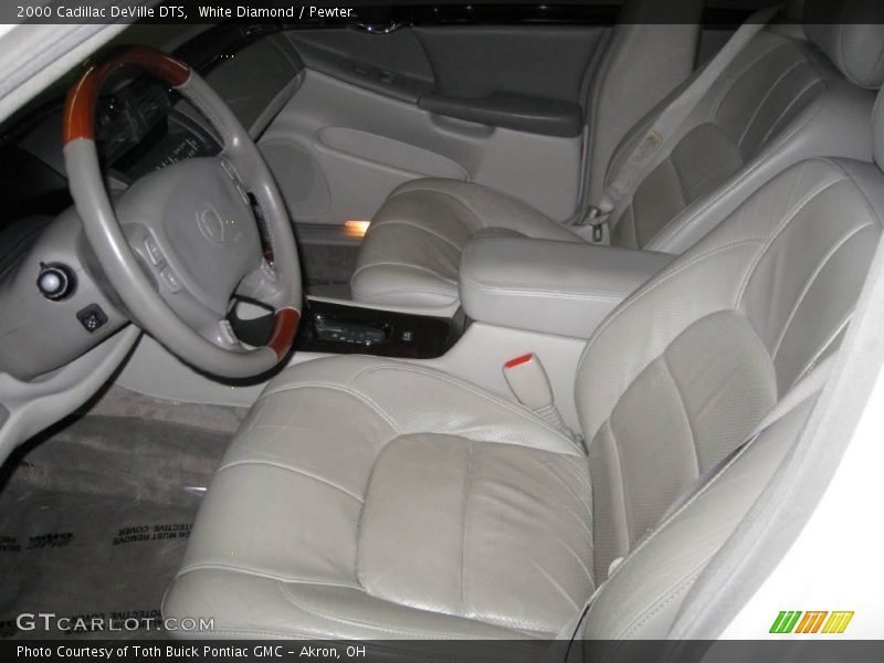 White Diamond / Pewter 2000 Cadillac DeVille DTS
