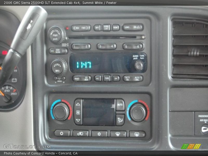 Summit White / Pewter 2006 GMC Sierra 2500HD SLT Extended Cab 4x4