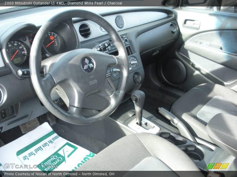 Diamond White Pearl / Charcoal 2003 Mitsubishi Outlander LS 4WD