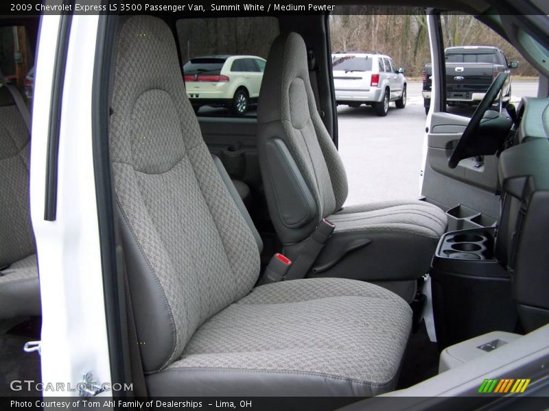 Summit White / Medium Pewter 2009 Chevrolet Express LS 3500 Passenger Van