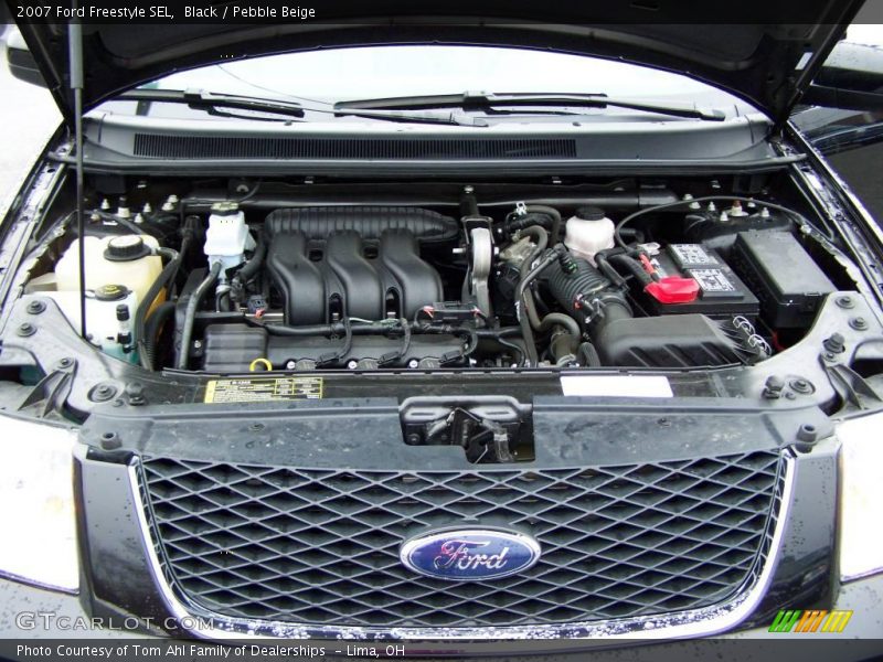 Black / Pebble Beige 2007 Ford Freestyle SEL